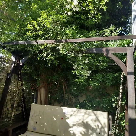 ζεστή φωλιά Апартаменты Патра