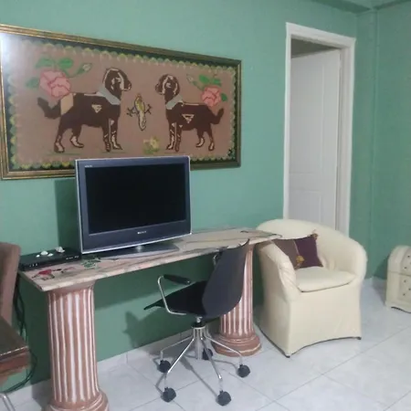 ζεστή φωλιά